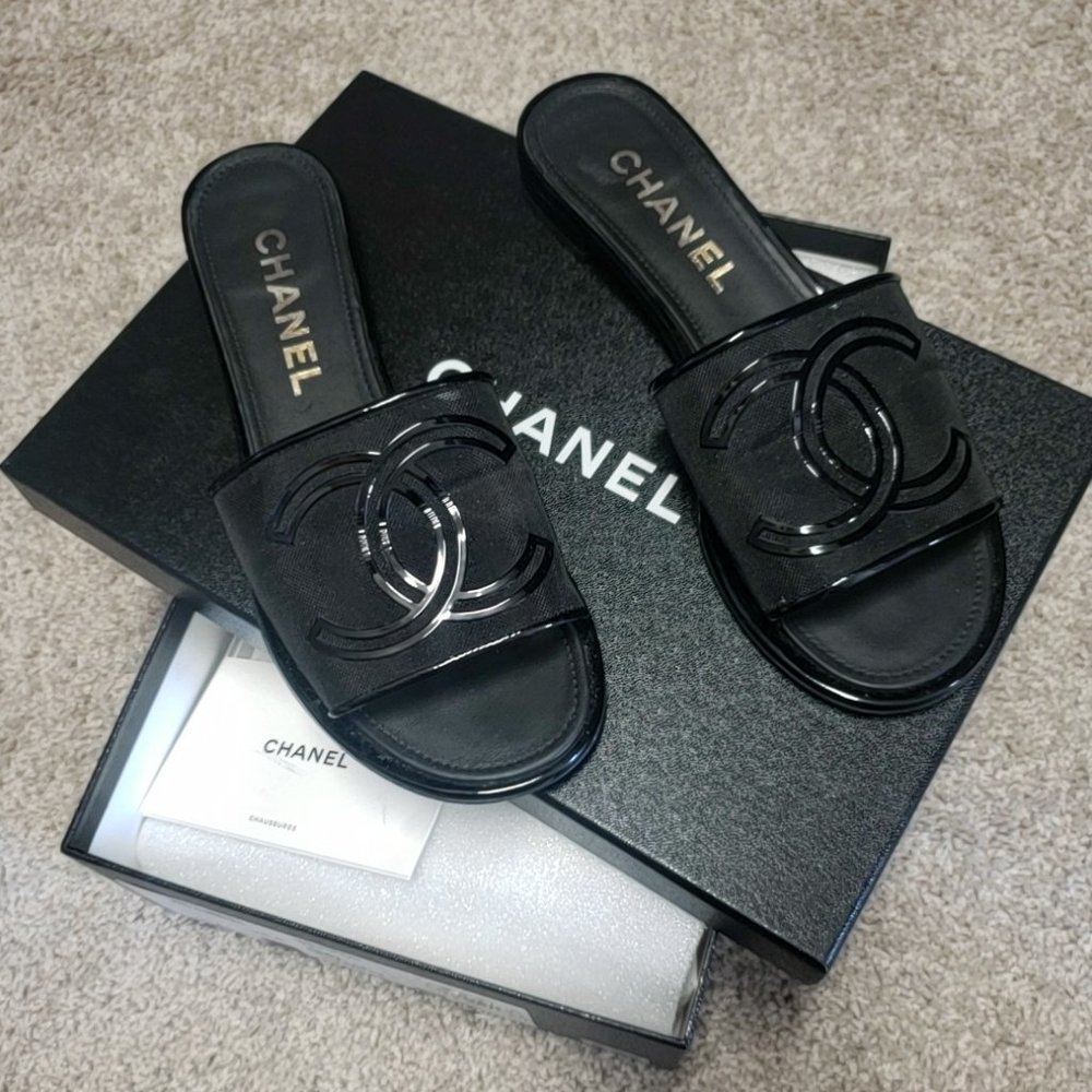 Chanel Mesh Slides Sandals 38.5